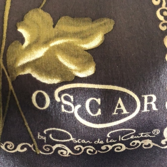 Oscar de la Renta Silk Oblong Floral Scarf Majestic Colors 51”LX11”W Elegant - Picture 2 of 9